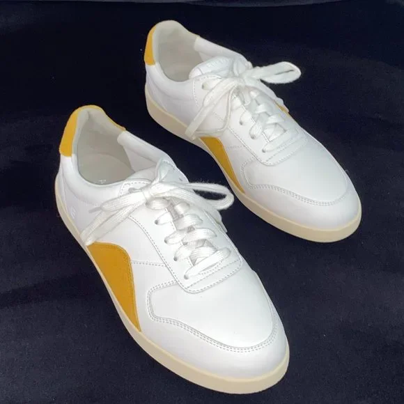 EVERLANE The ReLeather® Court Sneaker | White/Mustard | M6.5 | NWOB - Picture 4 of 8